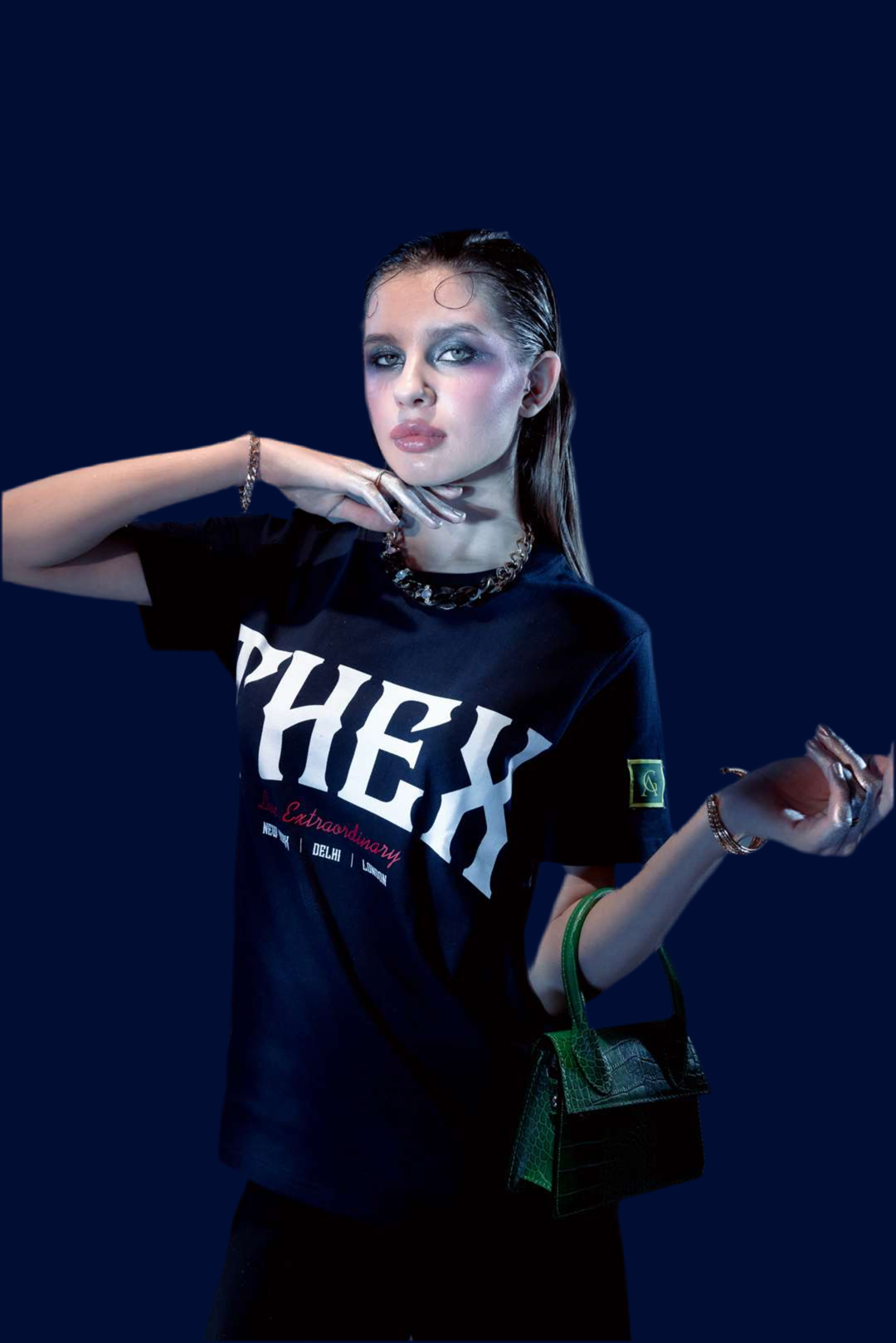 White Gothic Classic T-shirt - AG Thexceptional