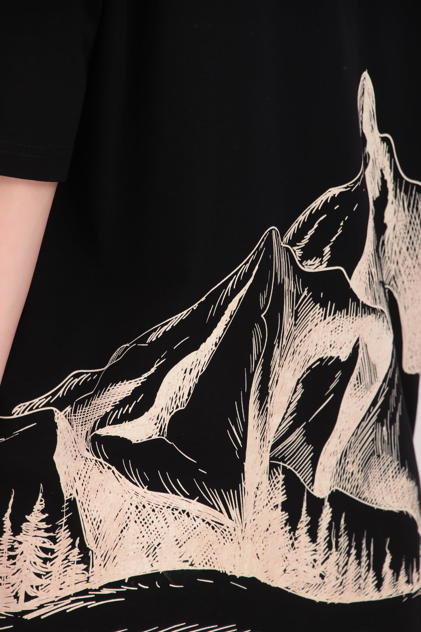 Brown Gaze Lounge T-Shirt  (Unisex)